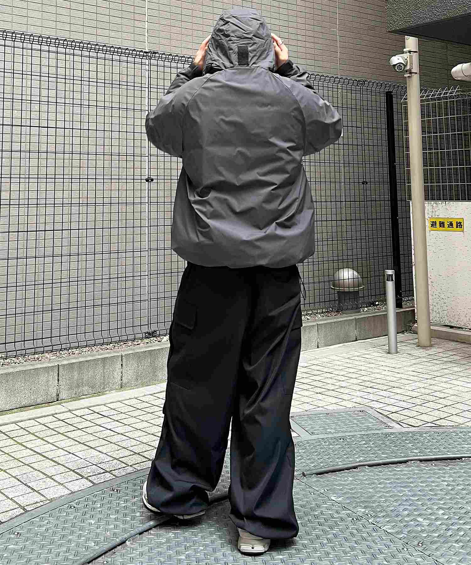 コンファーム Confirm 2way フード付き ビッグシルエット スタンドカラー エコダウン ファイバーダウン ミリタリージャケット （チャコール） チャコール