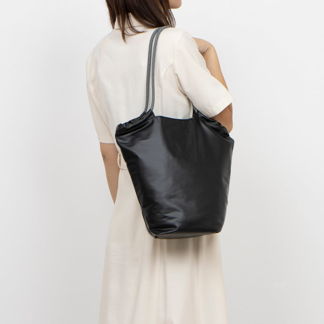 CACHELLIE CACHELLIE C8558 METALLIC TOTE