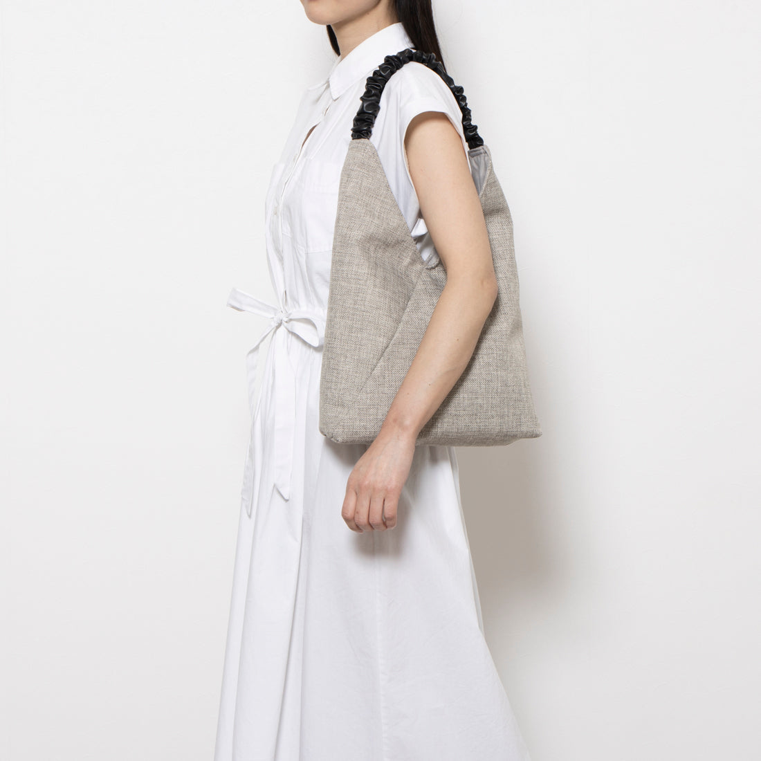 カシェリエ CACHELLIE C8602 GATHR HNDL LINEN TT