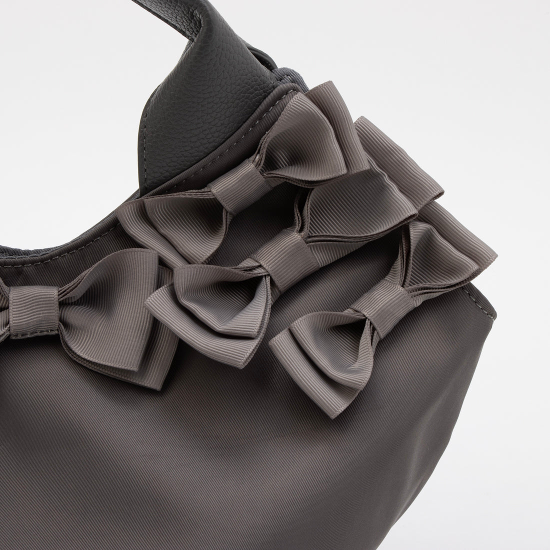 カシェリエ CACHELLIE C8729 NYLON RIBBON TOTE （グレー） グレー