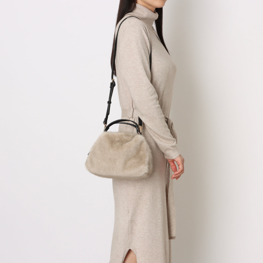 カシェリエ CACHELLIE C8741 F/FUR 2WAY SHOULDER （ライトグレー） ライトグレー