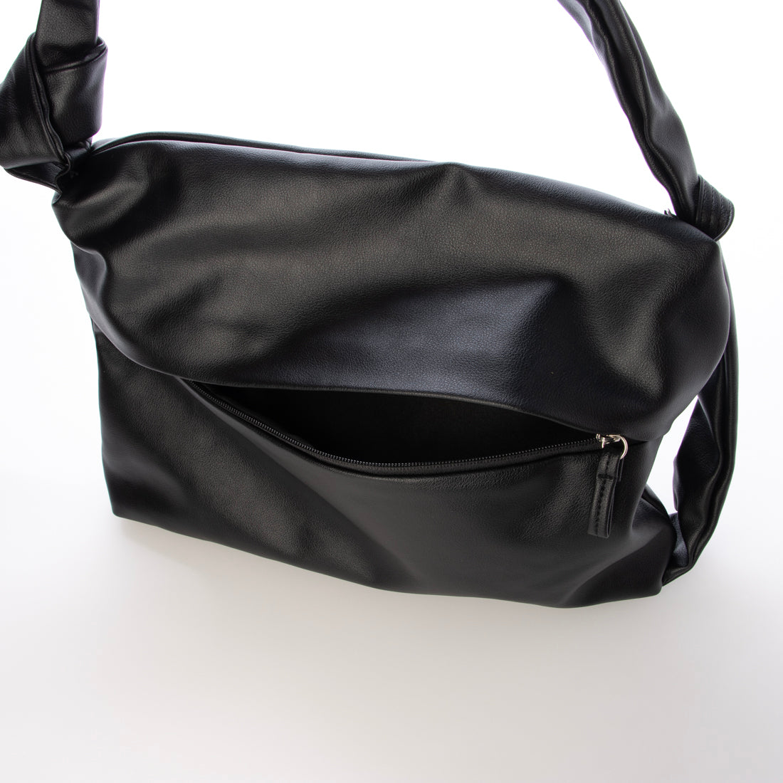 カシェリエ CACHELLIE C8779 PUFF HANDLE SHOULDER BAG （ブラック） ブラック