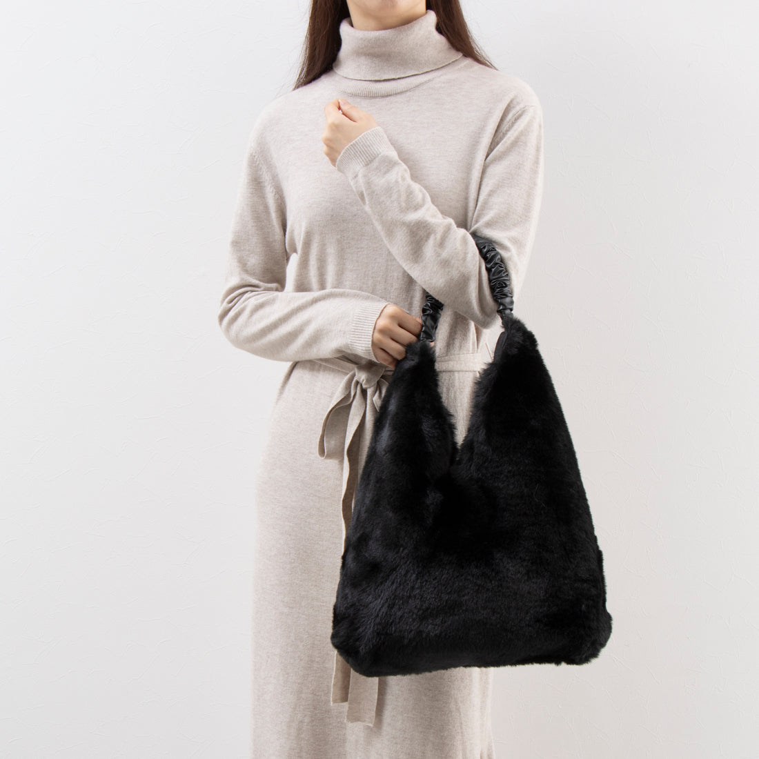 カシェリエ CACHELLIE C8500 GATHER HNDL F/FUR TOTE