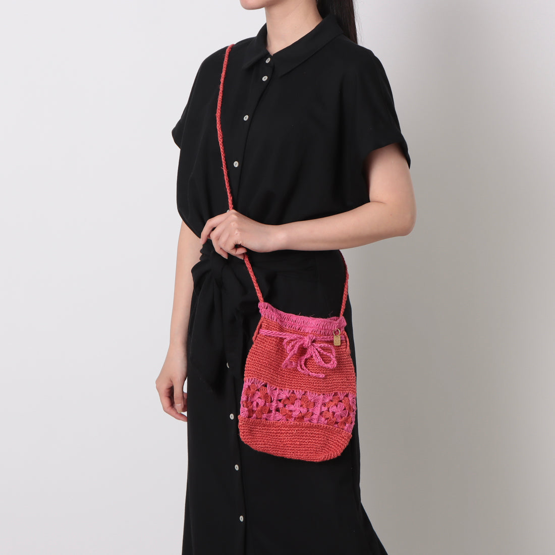 シー C-cie- A1041 GRANY POCHETTE （ピンク） ピンク