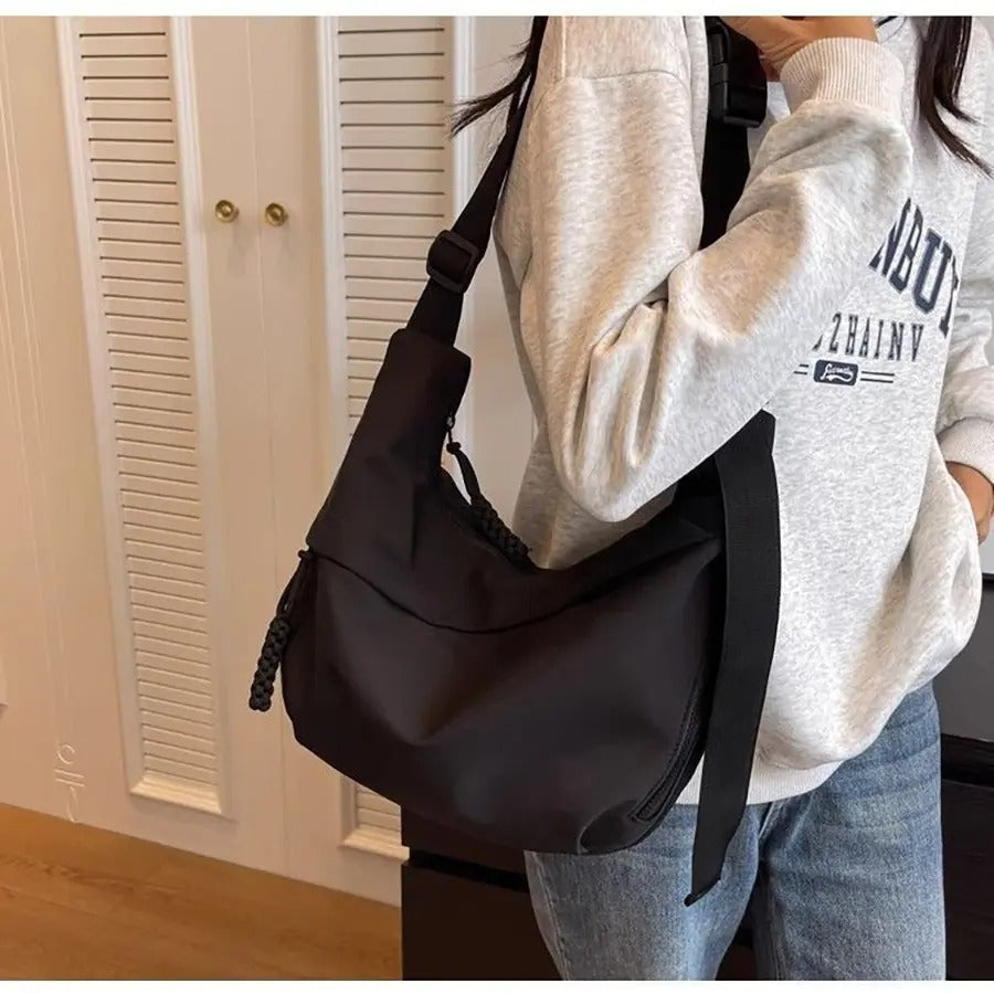 カルペディエム Carpe diem ショルダーバッグ ウエストバッグ ボディバッグ 斜めがけ 男女兼用 大容量ボディバッグ メッセンジャーバッグ ワンショルダーバッグ 餃子バッグ 斜めがけ鞄 大人 ユニセックス （レッド） レッド