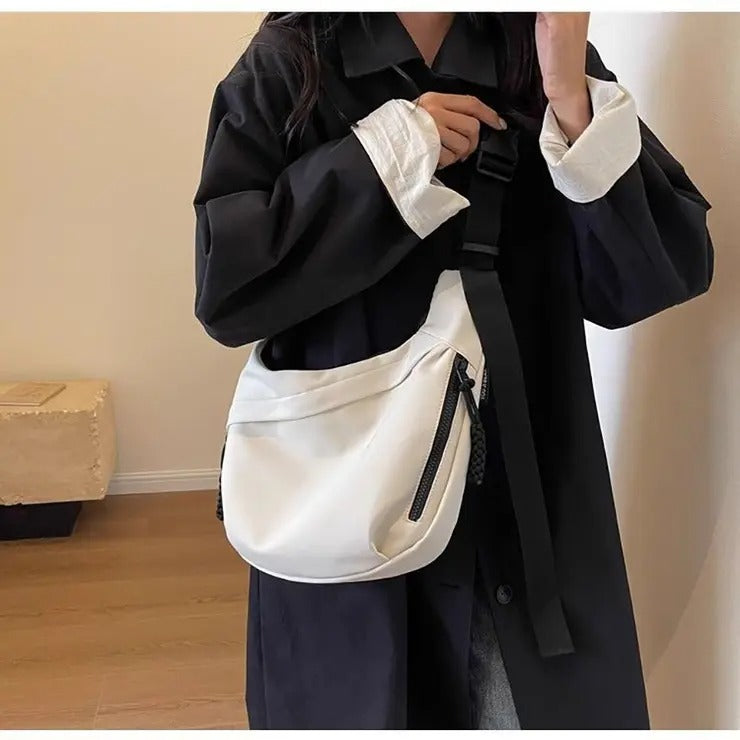 カルペディエム Carpe diem ショルダーバッグ ウエストバッグ ボディバッグ 斜めがけ 男女兼用 大容量ボディバッグ メッセンジャーバッグ ワンショルダーバッグ 餃子バッグ 斜めがけ鞄 大人 ユニセックス （レッド） レッド