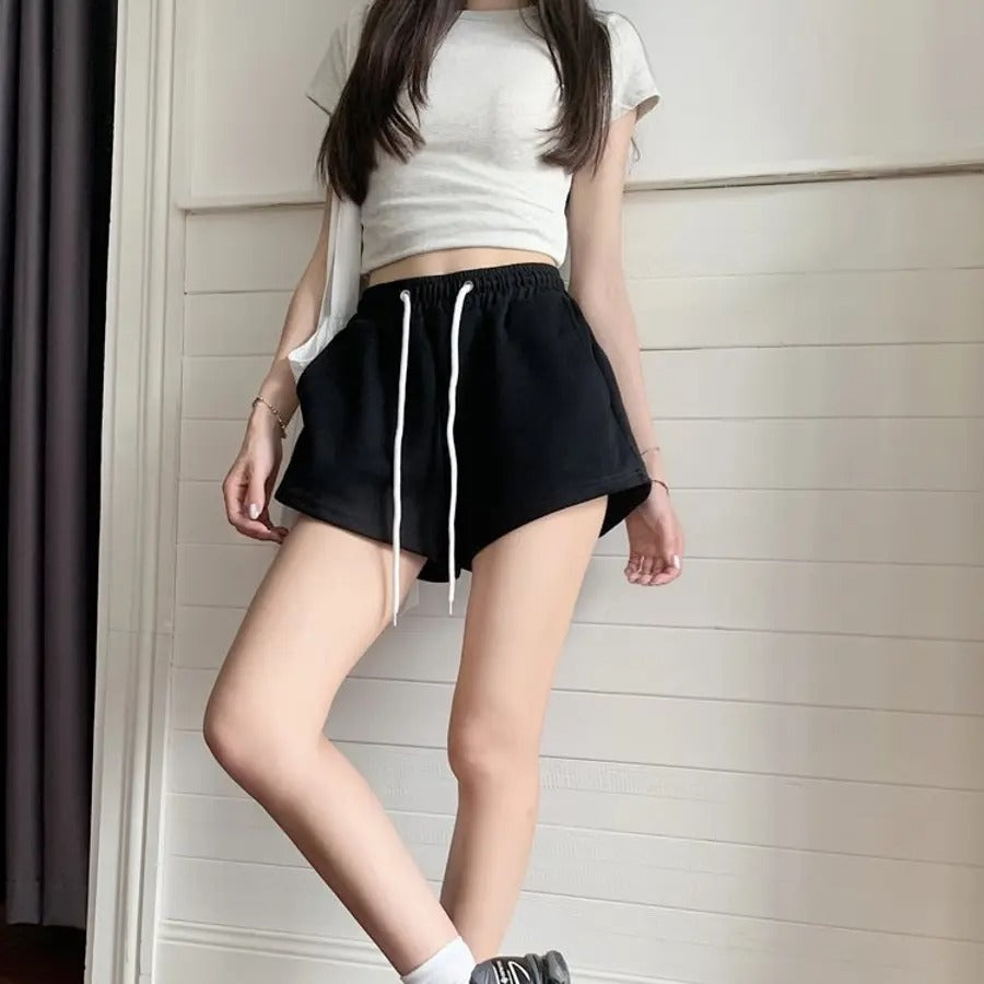 カルペディエム Carpe diem スウェット ショートパンツ ヨガパンツ夏 ルームウェア ジム ヨガ ウエストゴムパンツ スポーティー カジュアル 短パン ドローストリング 楽ちん 無地 ポケット付き フラッシュ パイピング （ホワイト） ホワイト