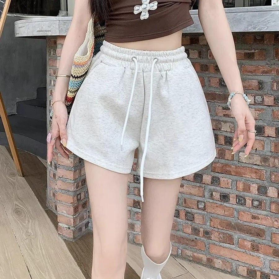カルペディエム Carpe diem スウェット ショートパンツ ヨガパンツ夏 ルームウェア ジム ヨガ ウエストゴムパンツ スポーティー カジュアル 短パン ドローストリング 楽ちん 無地 ポケット付き フラッシュ パイピング （ホワイト） ホワイト
