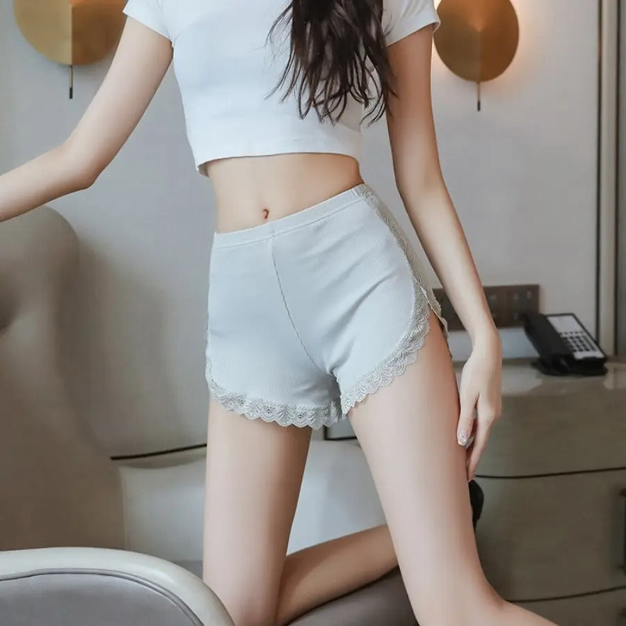 カルペディエム Carpe diem レース付きペチコートパンツ レディース 裾レース インナーパンツ ルームウエア 透け 防止 シンプル 隠しインナーパンツ フリーサイズ ショートパンツ シンプル 可愛い 短パン 夏 部屋着パンツ （ブラック） ブラック