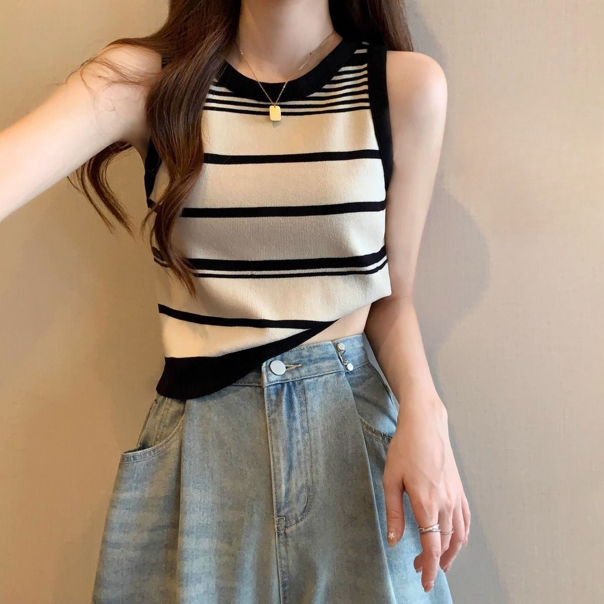 カルペディエム Carpe diem ボーダー柄ニットタンクトップ サマータンクトップス ショート丈タンクトップ ウンドネック 着回しオールシーズン プルオーバー 韓国風 夏トップス ショート丈 重ね着 （ライトブラウン） ライトブラウン