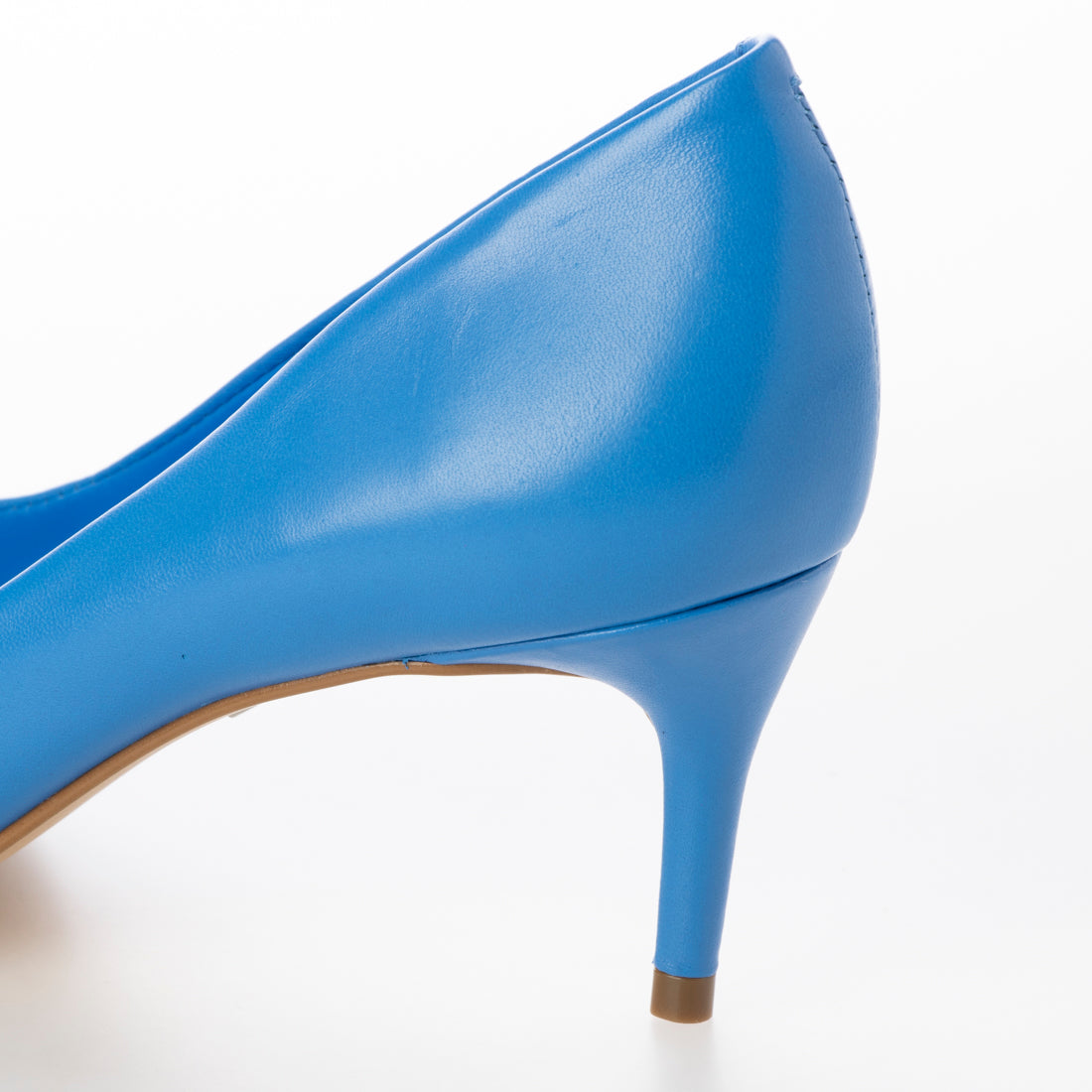 CARRANO pointed toe plain pumps