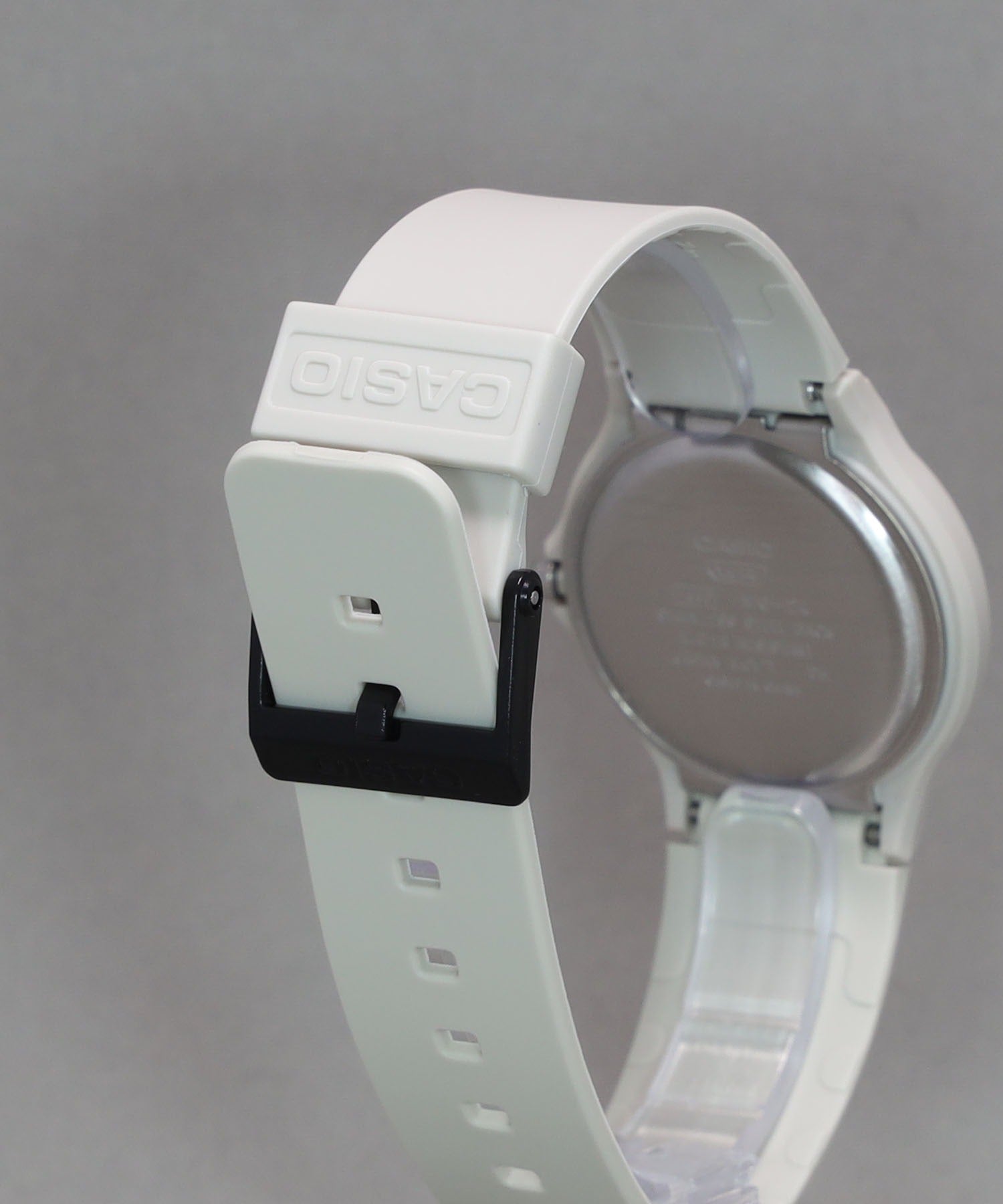 CASIO MQー24UCー8BJF