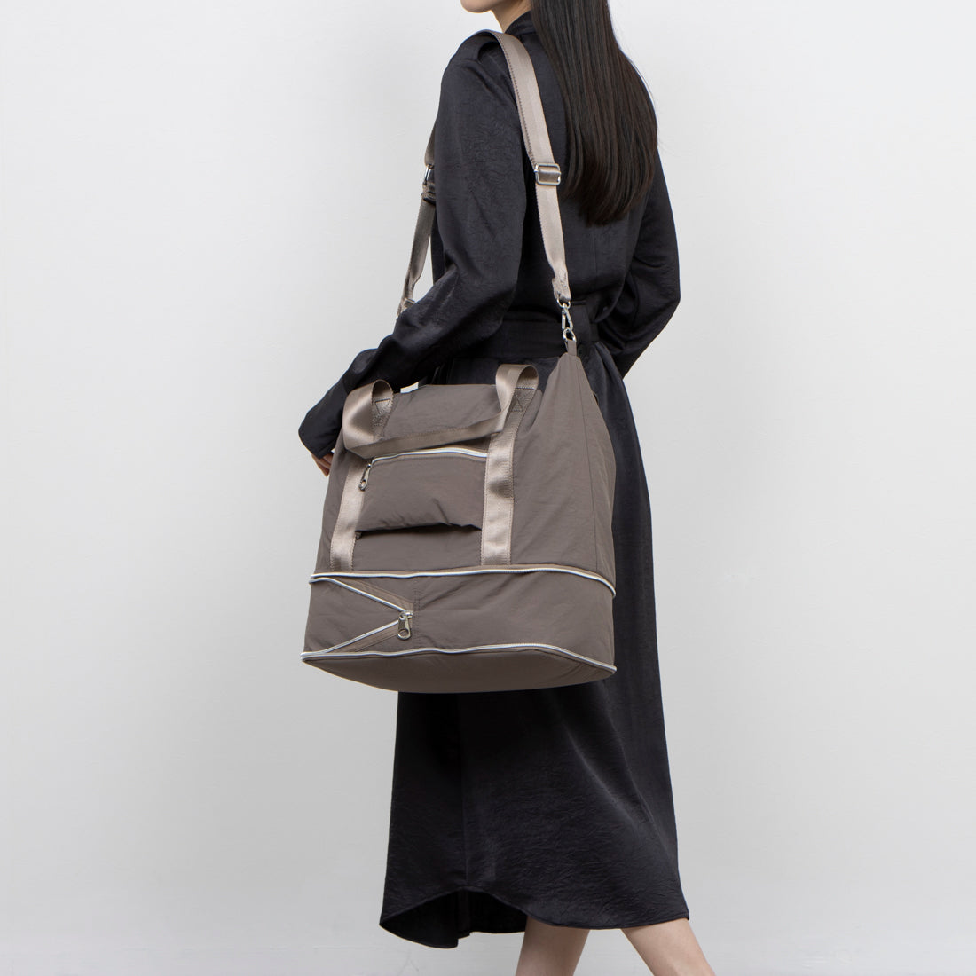 カシュカシュ cache cache ポータブルシワナイロンボストンバッグ