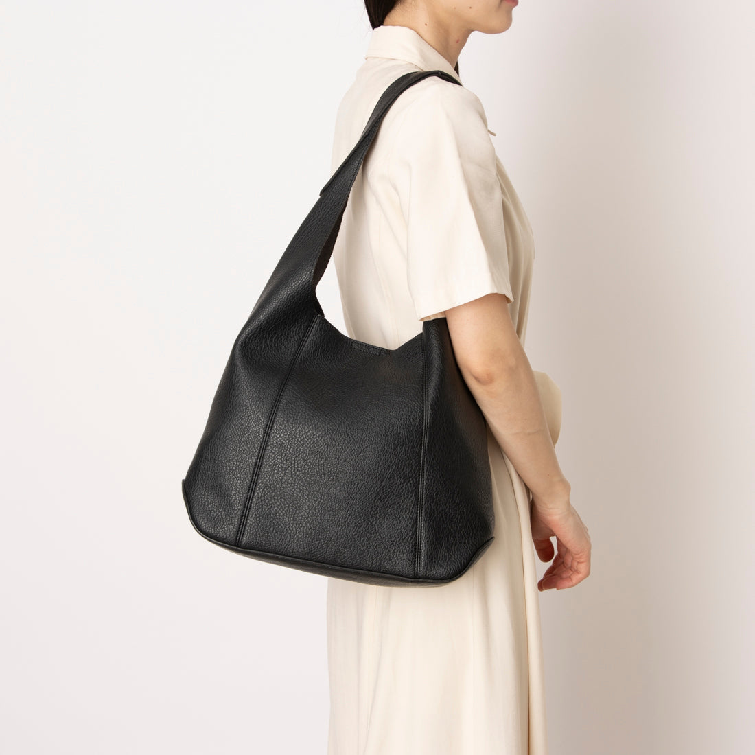 カシュカシュ cache cache セミ合皮ホーボーバッグL （BR） BR