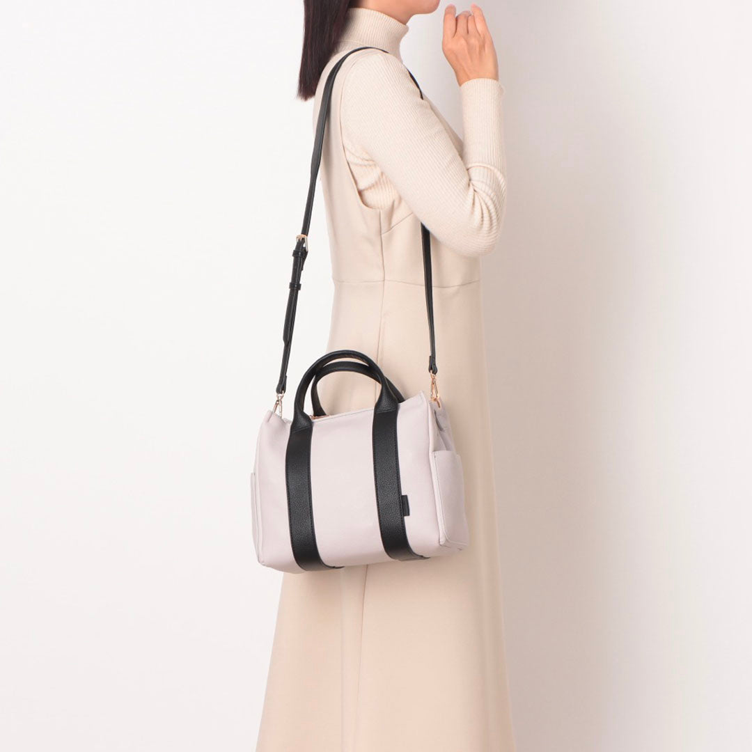 カシュカシュ cache cache 6ポケットパーテーション2wayトート （BK） BK