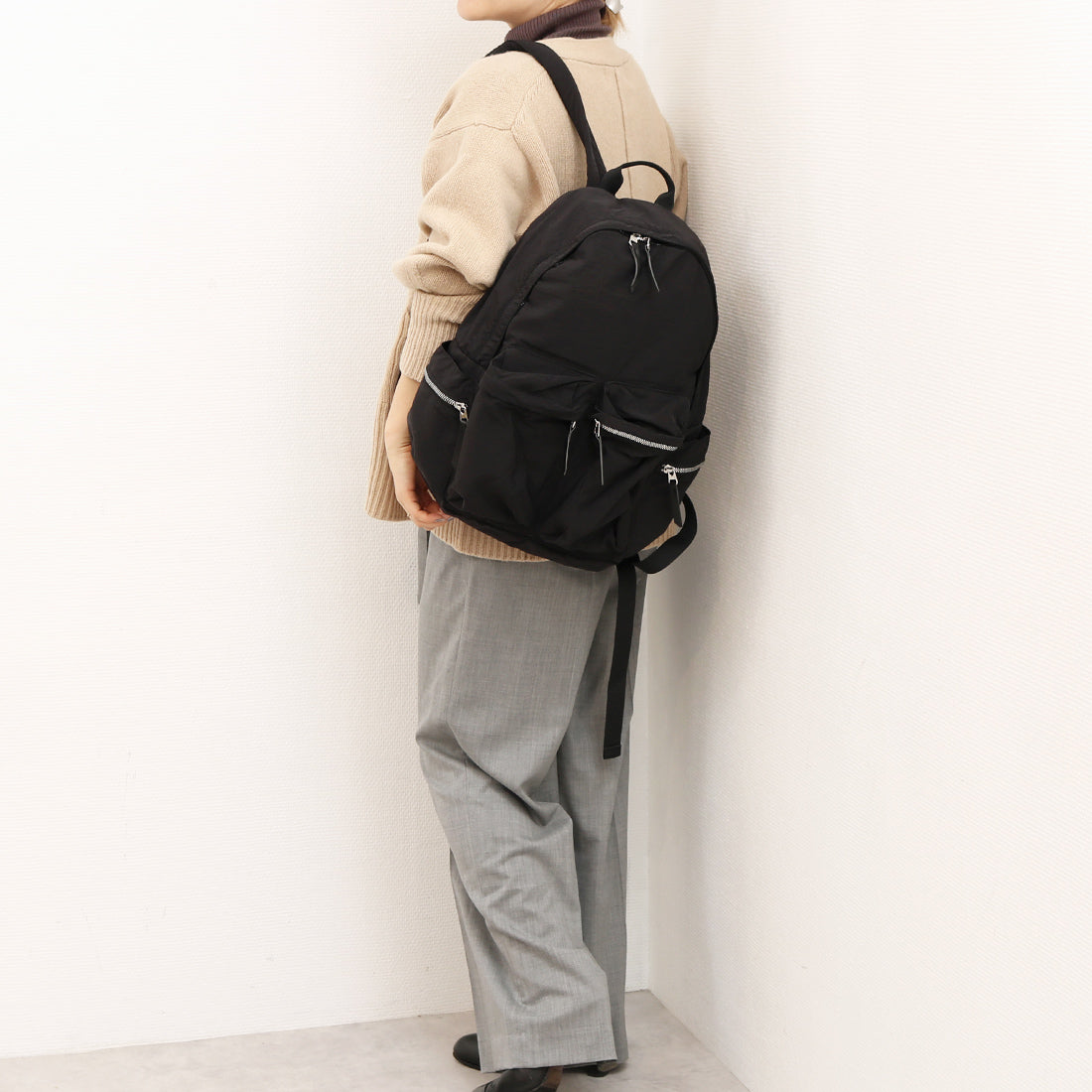 カシュカシュ cache cache 10ポケットナイロンリュック （BK） BK
