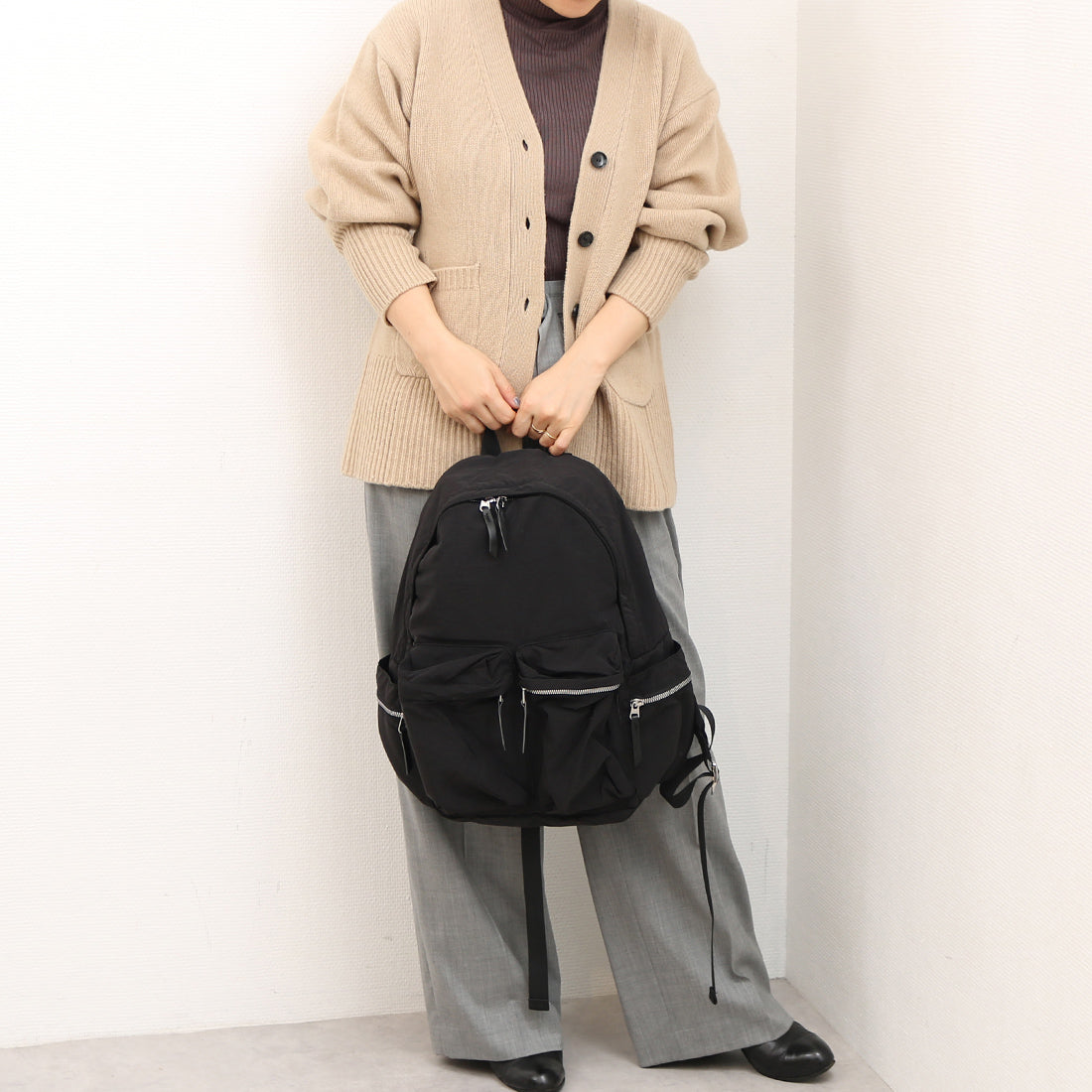 カシュカシュ cache cache 10ポケットナイロンリュック （BK） BK
