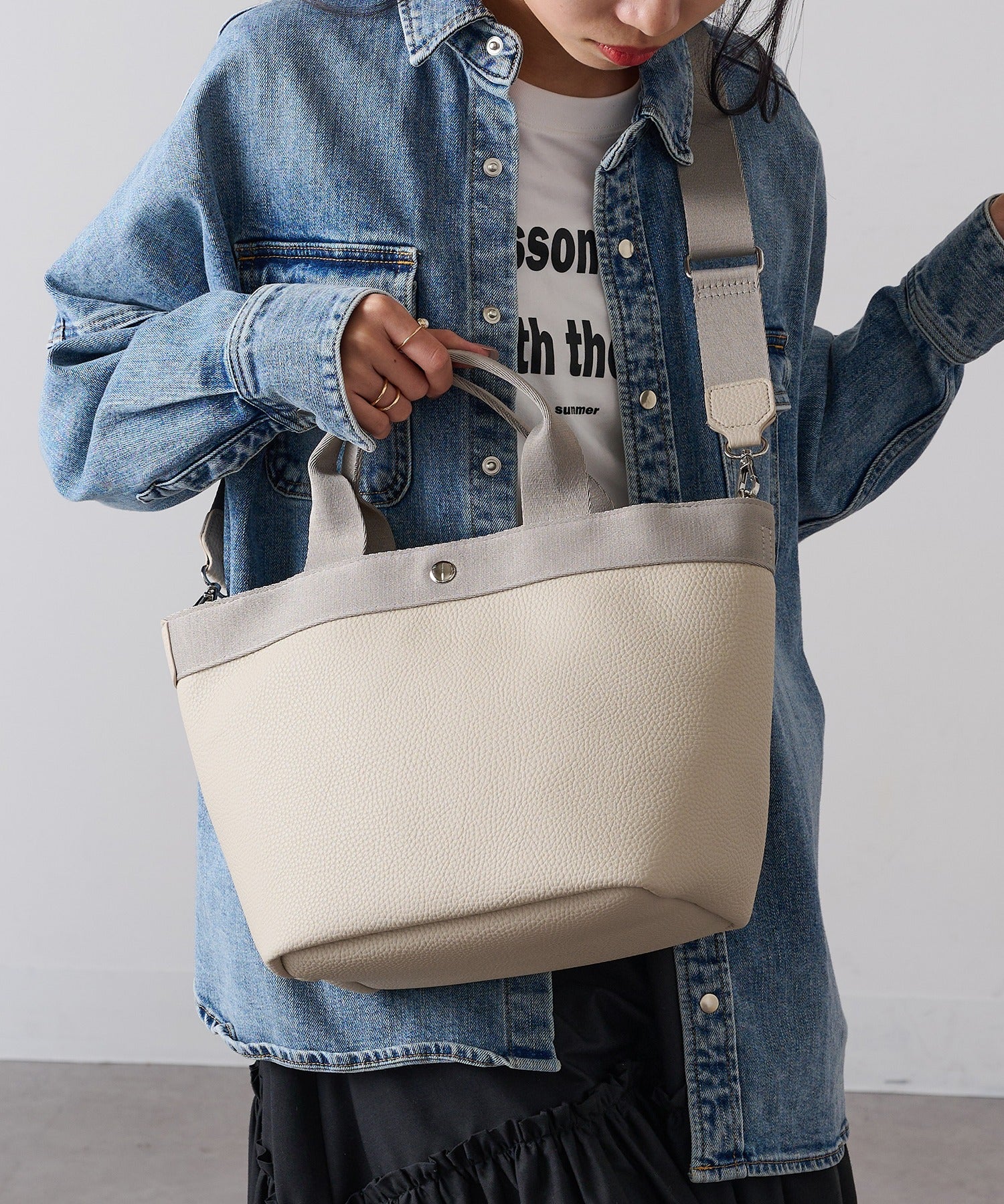 カシュカシュ cache cache シュリンク2wayトート （ベージュ） ベージュ