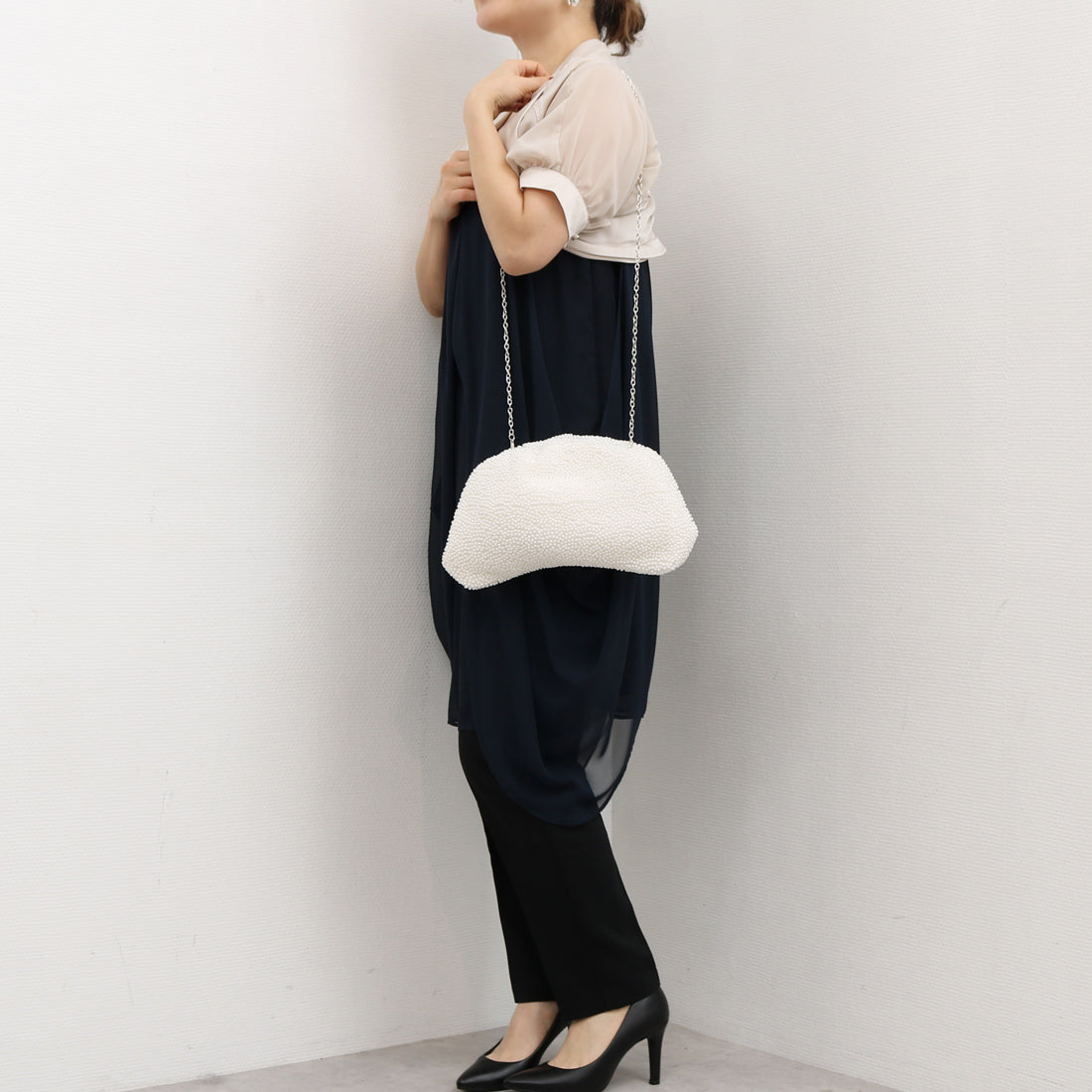 カシュカシュ cache cache カシュカシュ cachecache / パール調ビーズ口金バッグ （WH） WH