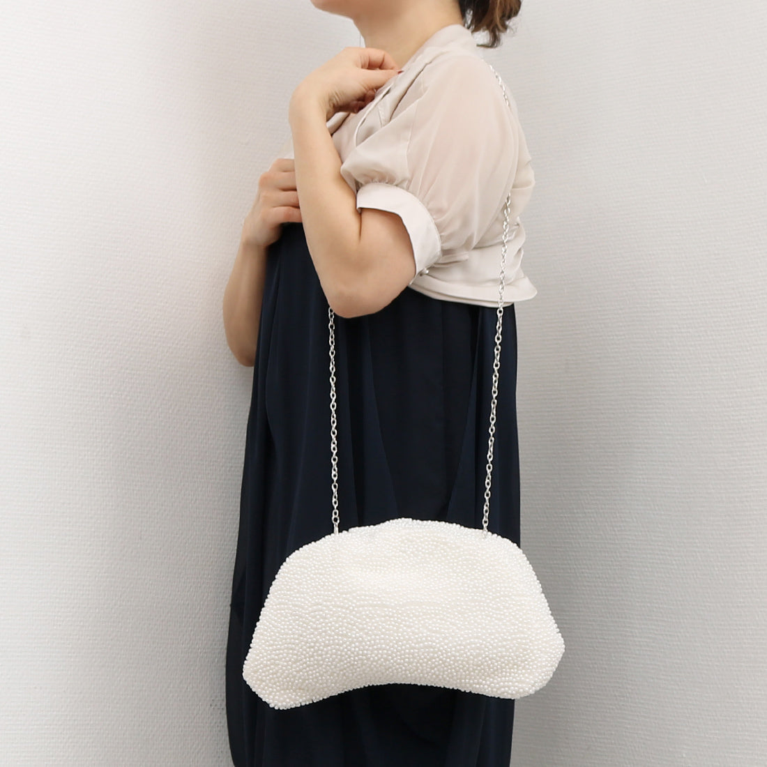 カシュカシュ cache cache カシュカシュ cachecache / パール調ビーズ口金バッグ （WH） WH