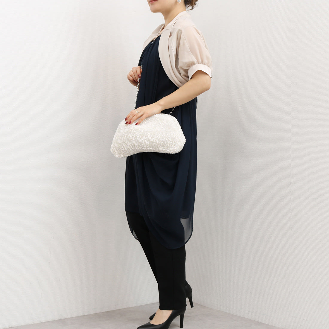 カシュカシュ cache cache カシュカシュ cachecache / パール調ビーズ口金バッグ （WH） WH