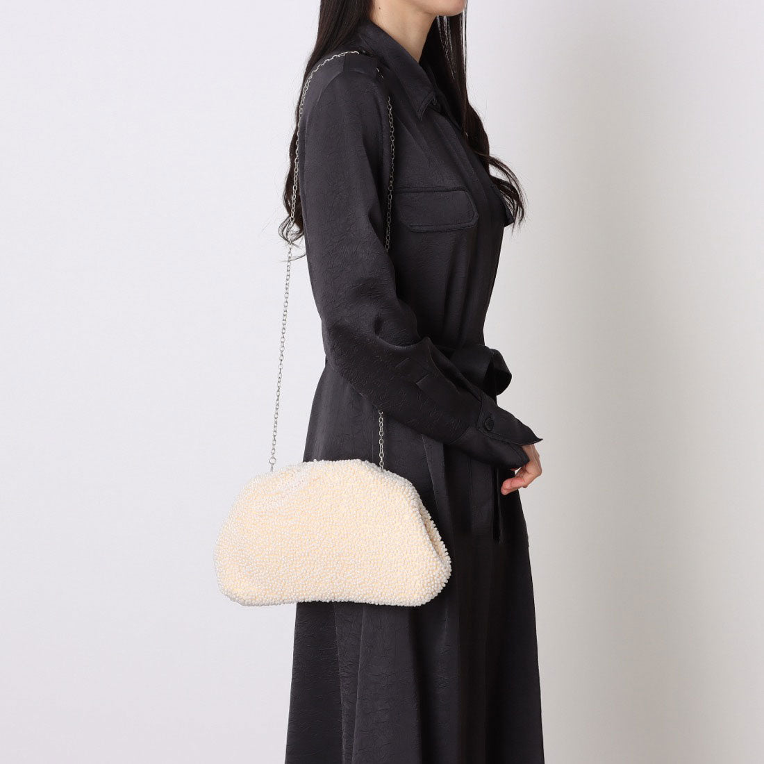 カシュカシュ cache cache カシュカシュ cachecache / パール調ビーズ口金バッグ （WH） WH