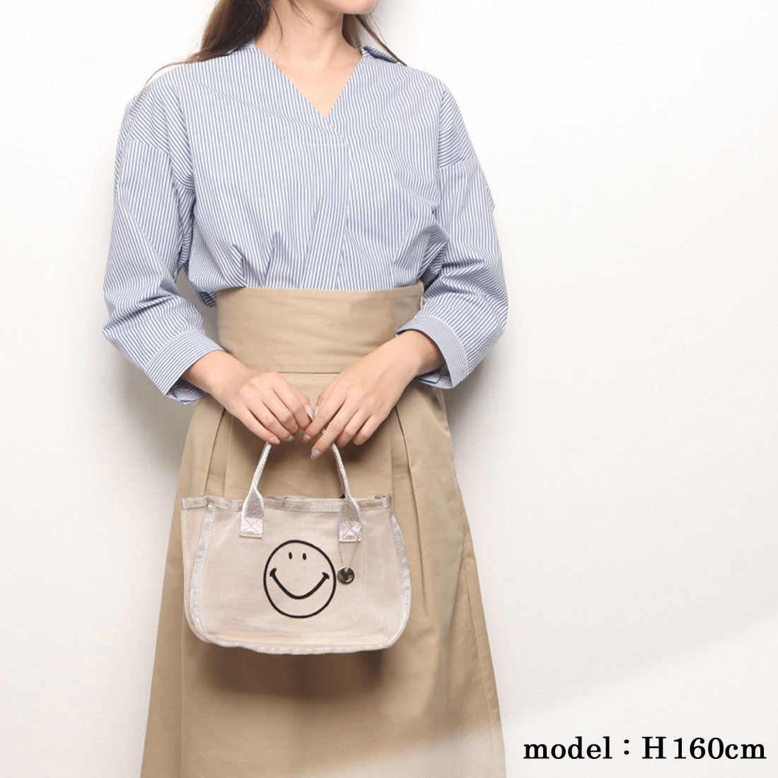 ＜ロングセラー＞【テレビ ドラマ着用アイテム】カシュカシュ cache cache スマイルモチーフメッシュバッグインバッグ （イエロー） YE