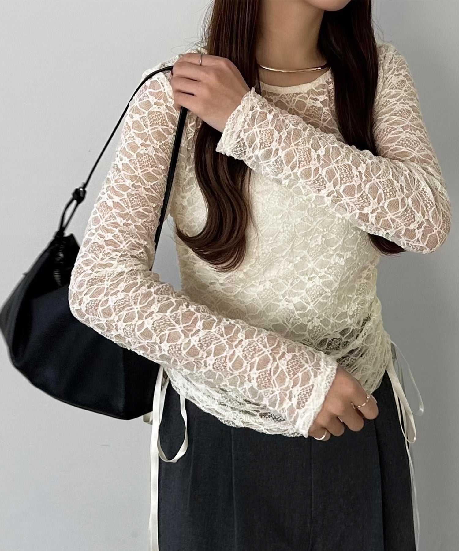 カラウティア callautia callautia サイドギャザーレーストップス