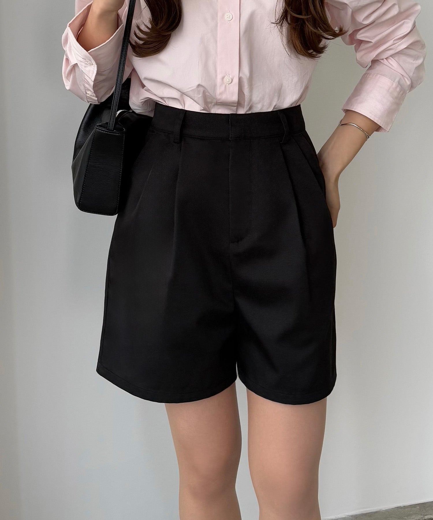 カラウティア callautia callautia ツイルツータックハイウエストショートパンツ