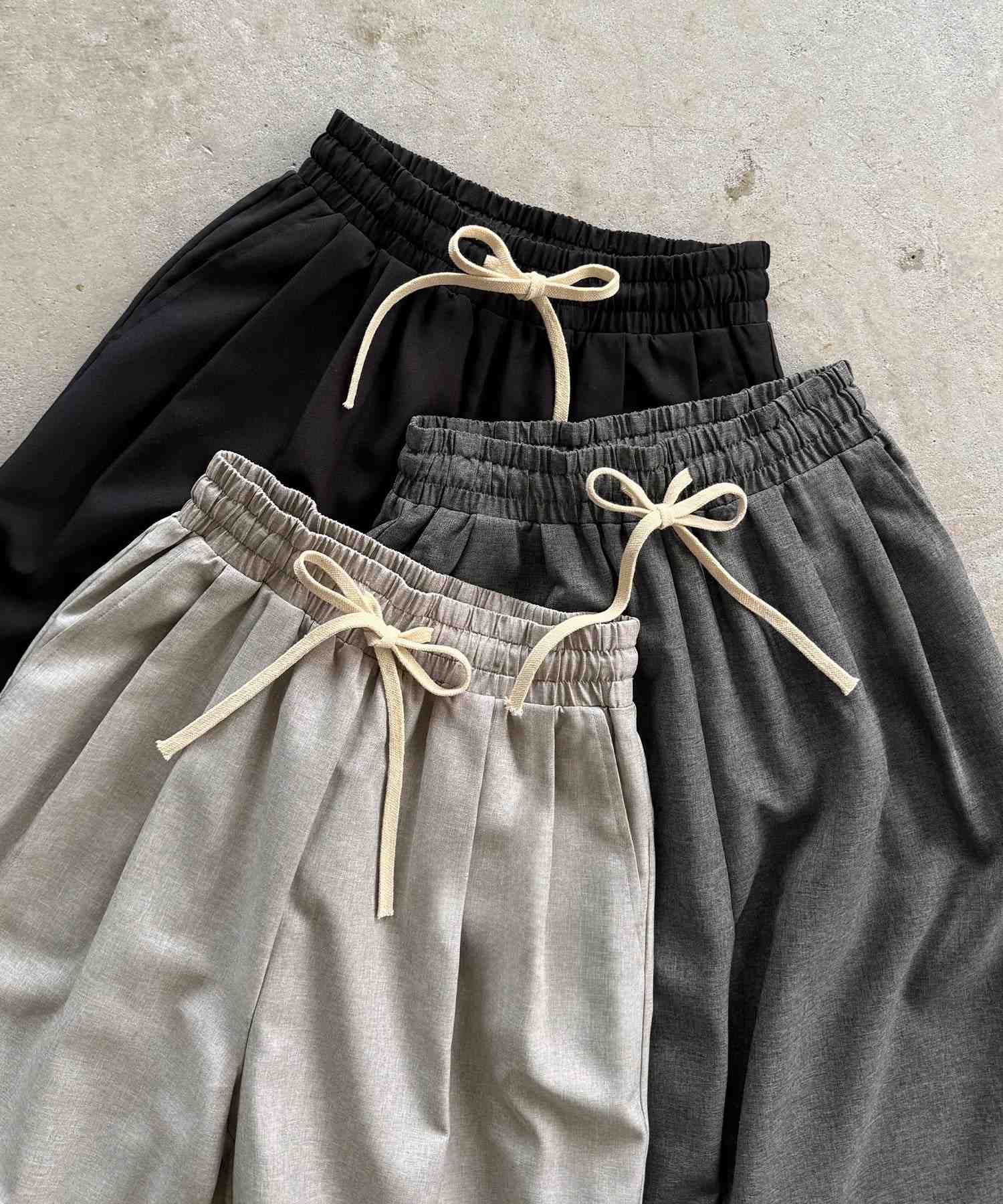 カラウティア callautia callautia リネンライクワイドパンツ （グレージュ） グレージュ