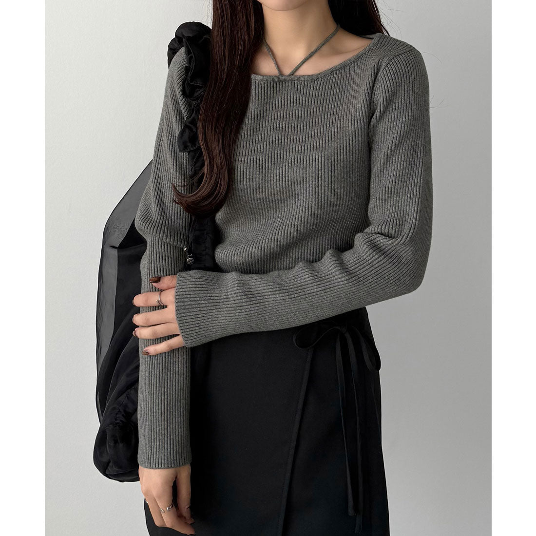 カラウティア callautia ホルターネックリブニット （チャコール） チャコール