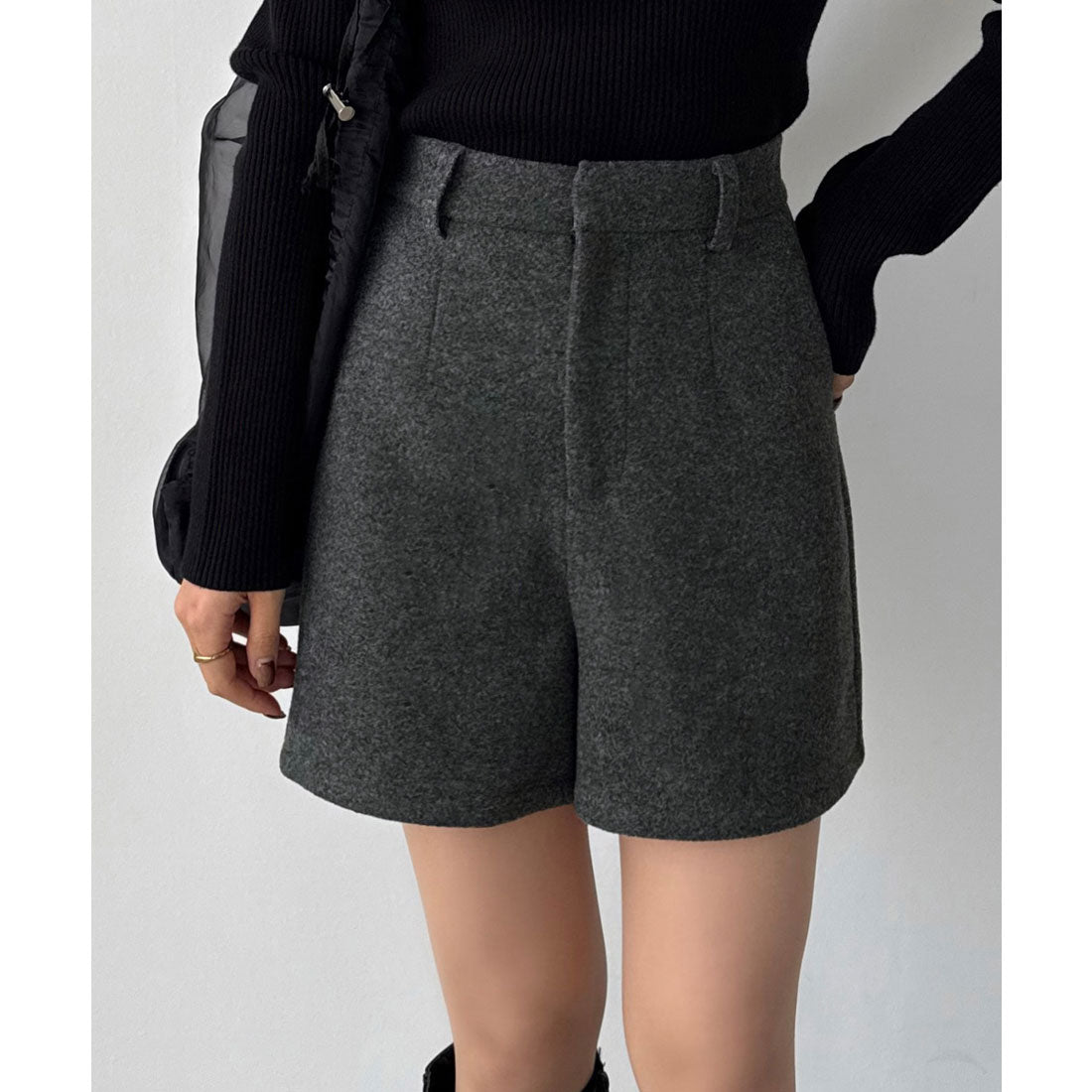 カラウティア callautia callautia メルトンショートパンツ （ダークグレー） ダークグレー