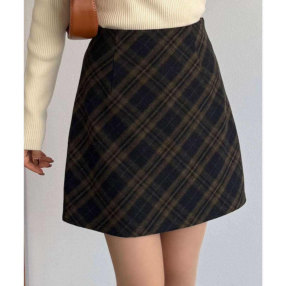 カラウティア callautia callautia ウールライクバイアスチェック柄ミニスカート（インパン付） （ネイビー） ネイビー