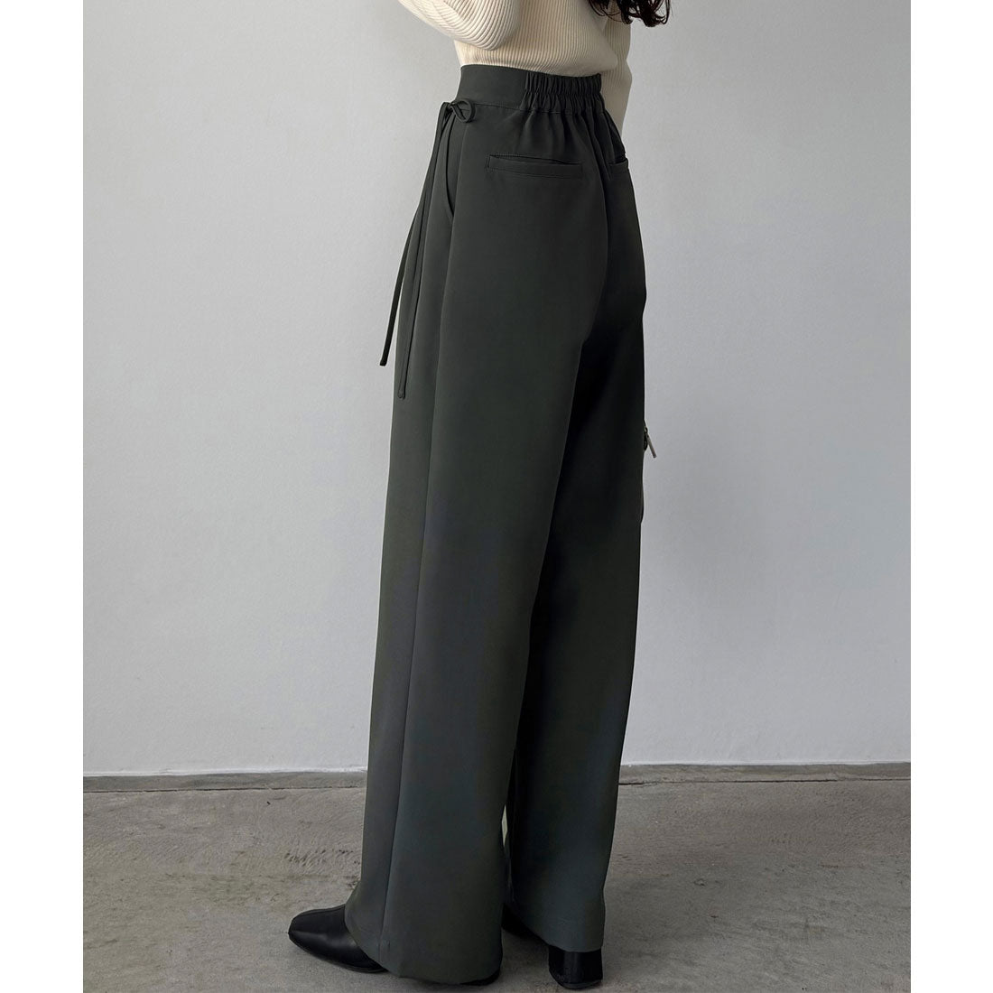 カラウティア callautia callautia 薄手ラップリボンスラックスパンツ（裏地無し） （チャコール） チャコール