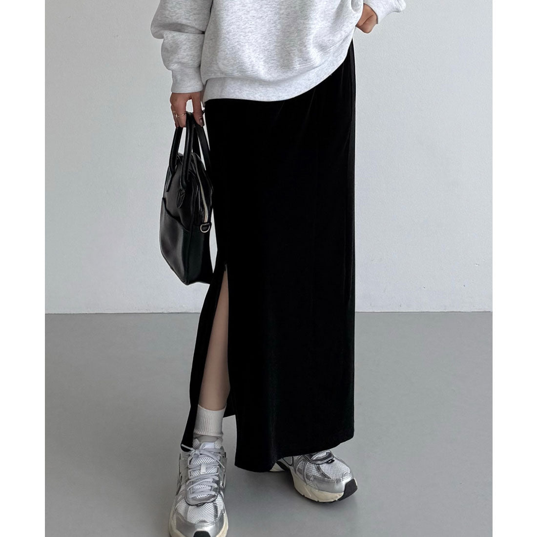 カラウティア callautia callautia ファスナースリットIラインべロアスカート（薄手、裏地なし） （ブラック） ブラック