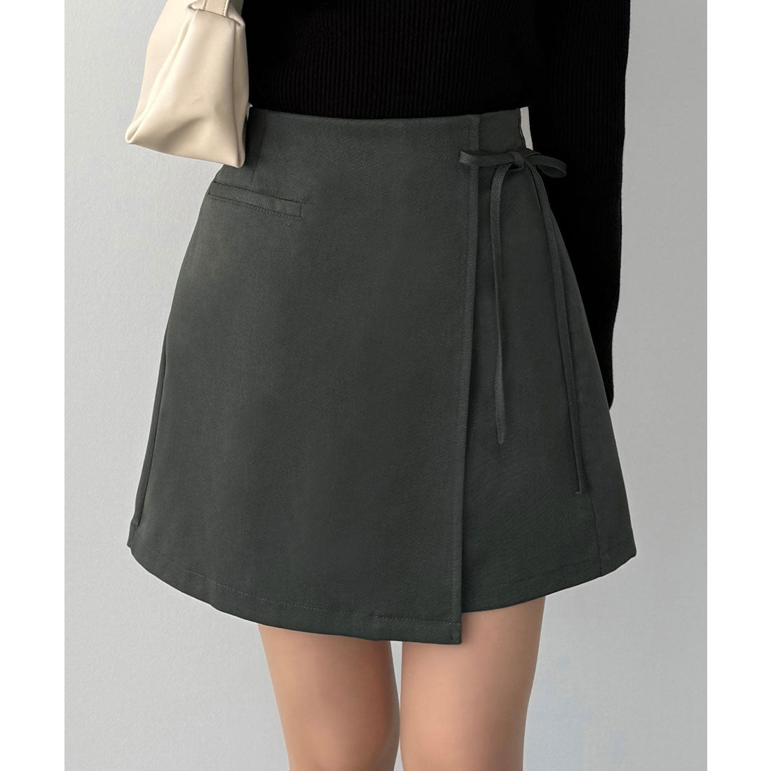 カラウティア callautia callautia ラップ風リボンミニスカート（インパン付き） （チャコール） チャコール