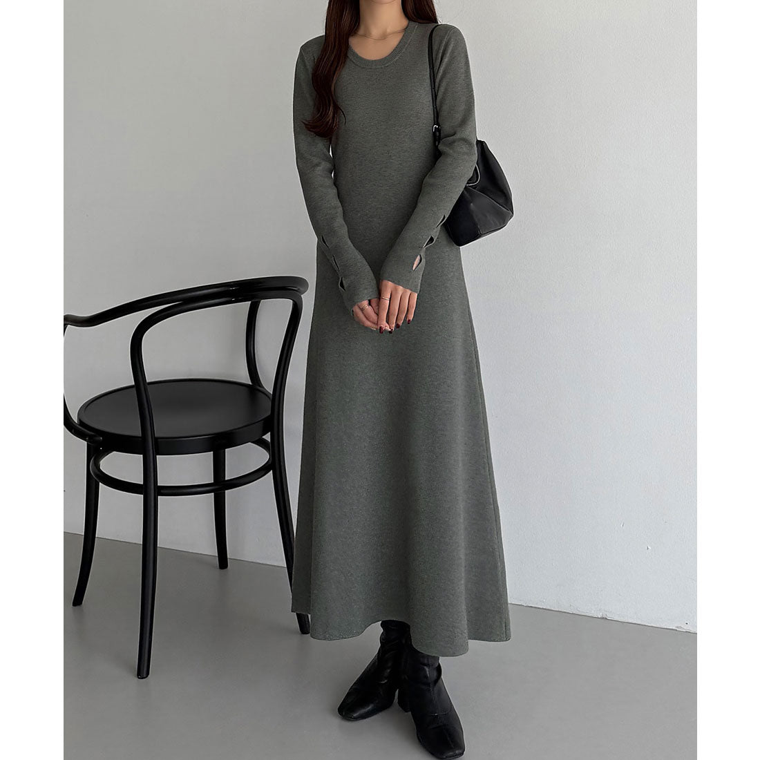 カラウティア callautia callautia Uネックフレアニットワンピース （グレー） グレー