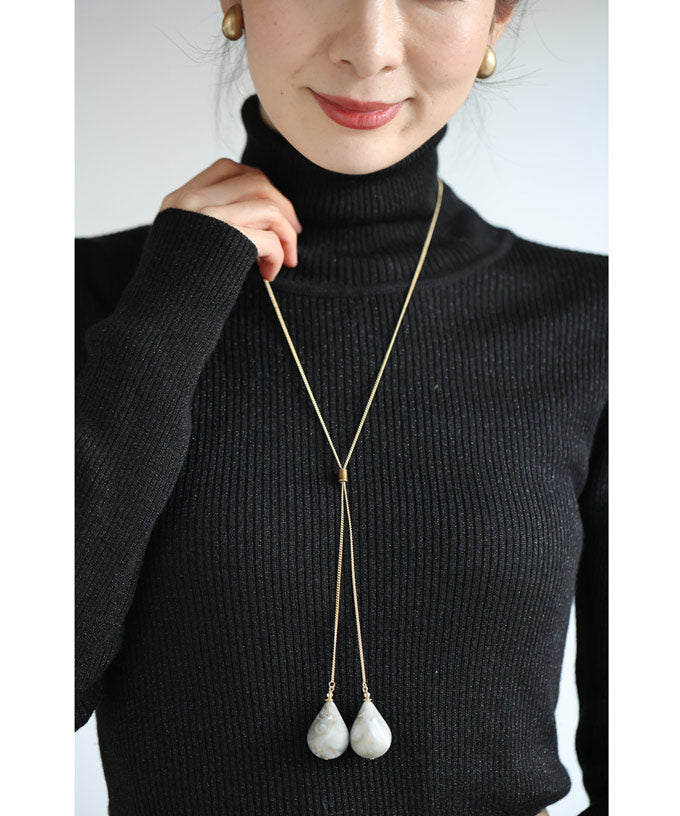 CAWAII CAWAII teardrop-shaped marble stone loop tie necklace