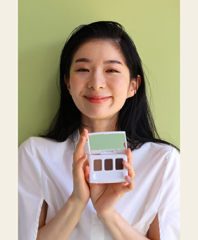 カワイイ CAWAII NAZORU EYE & BROW POWDER 01 BASIC BROWN 【返品不可商品】