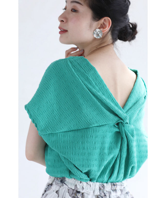 CAWAII CAWAII Back Twist Tuck Pullover Top