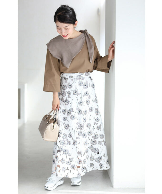 CAWAII CAWAII Tied Glossy Scarf Docking Pullover Top
