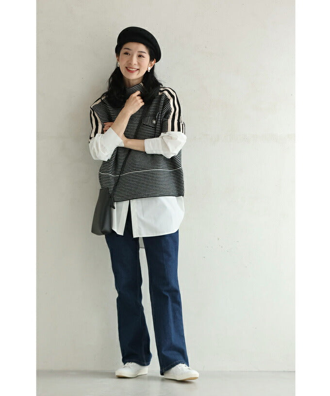 CAWAII shoulder-flowing line pattern knit pullover top