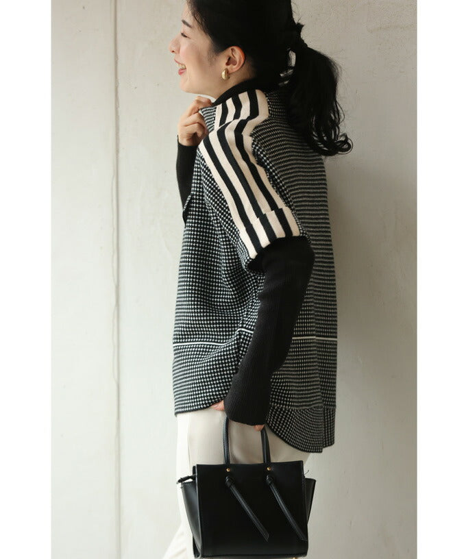 CAWAII shoulder-flowing line pattern knit pullover top