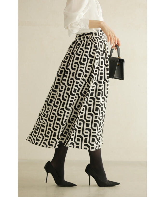 used cawaii スカート CAWAII CAWAII Antique-style floral medium skirt painted in elegant blu