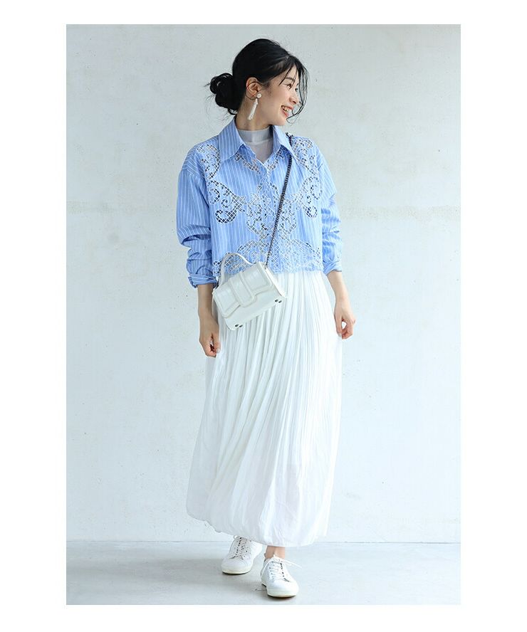 CAWAII sleeveless lace shirt, not a cardigan choice