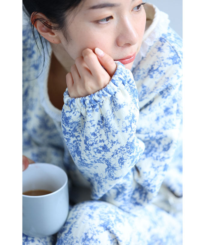 CAWAII CAWAII 浪漫風景畫的暖和睡衣套裝