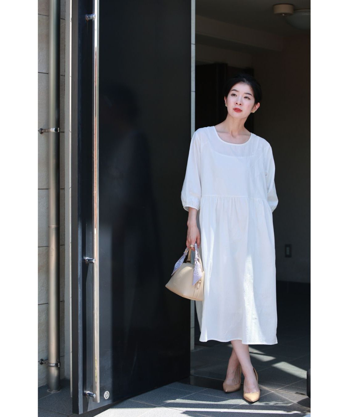 CAWAII Soft Medium Dress with Embroidered Feathers