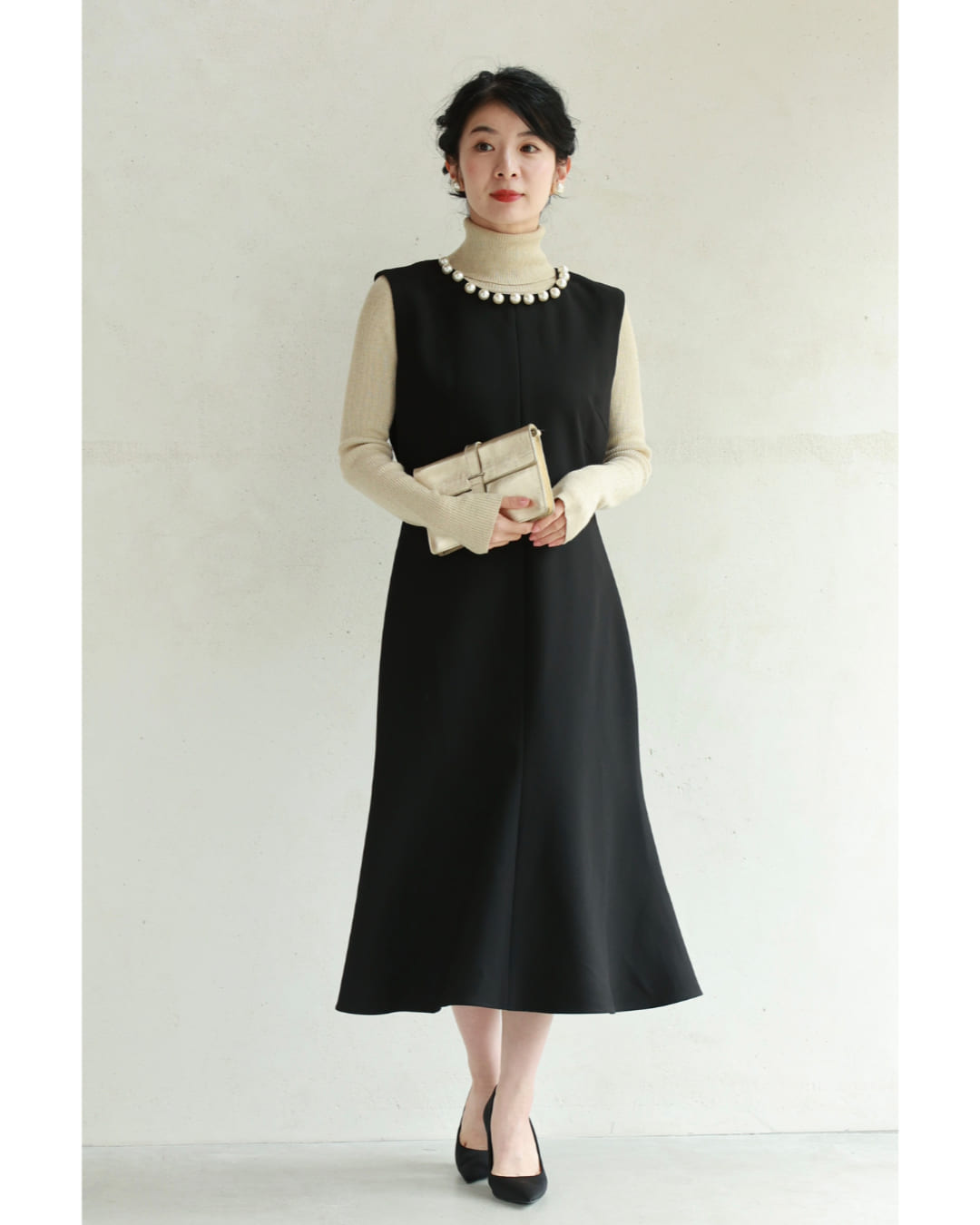 CAWAII CAWAII Pearl Neck A-Line Medium Dress