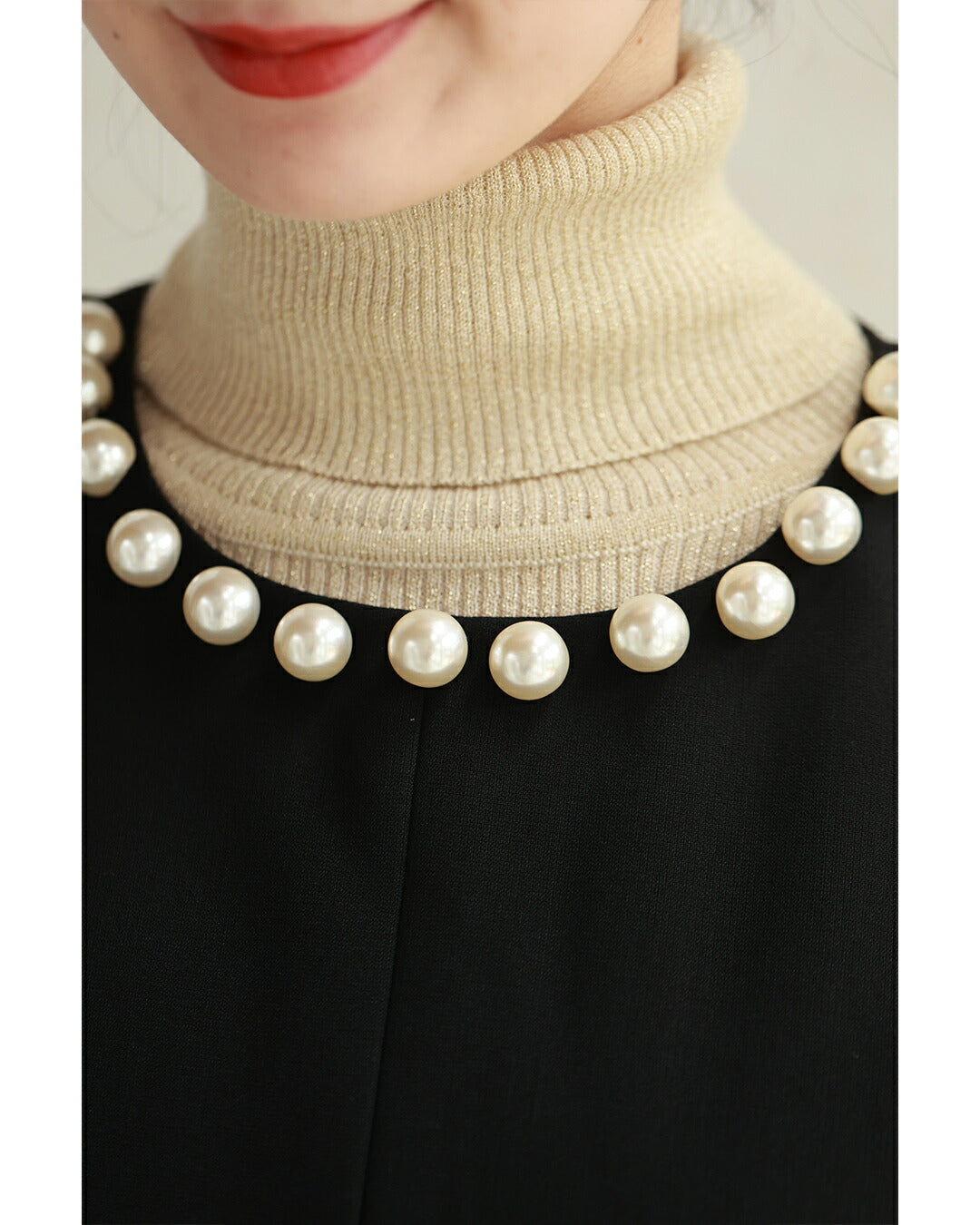 CAWAII CAWAII Pearl Neck A-Line Medium Dress