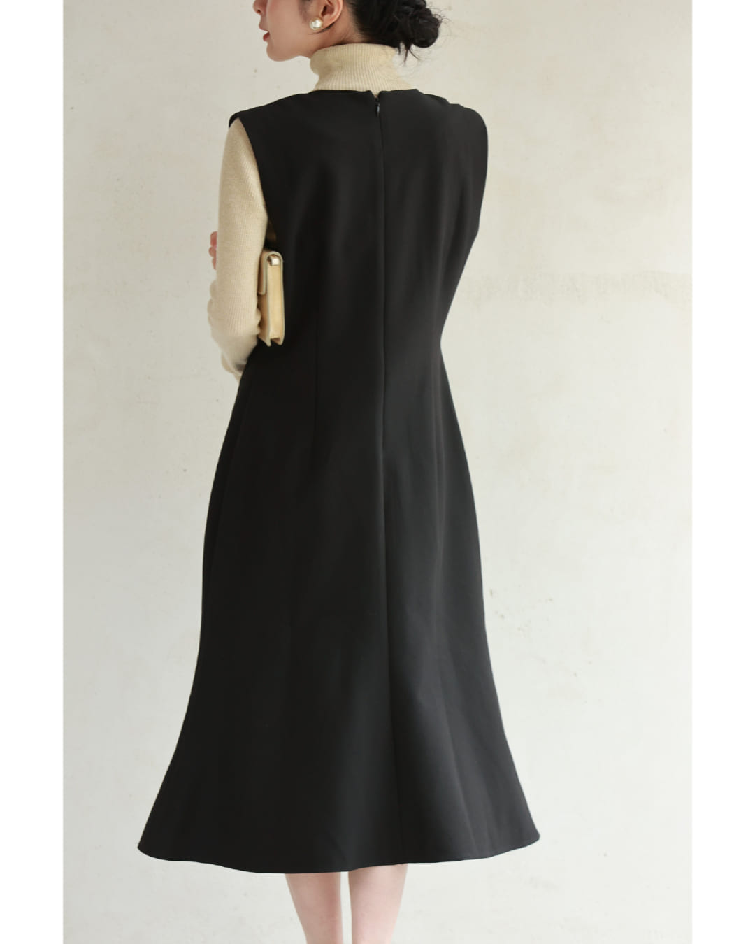 CAWAII CAWAII Pearl Neck A-Line Medium Dress